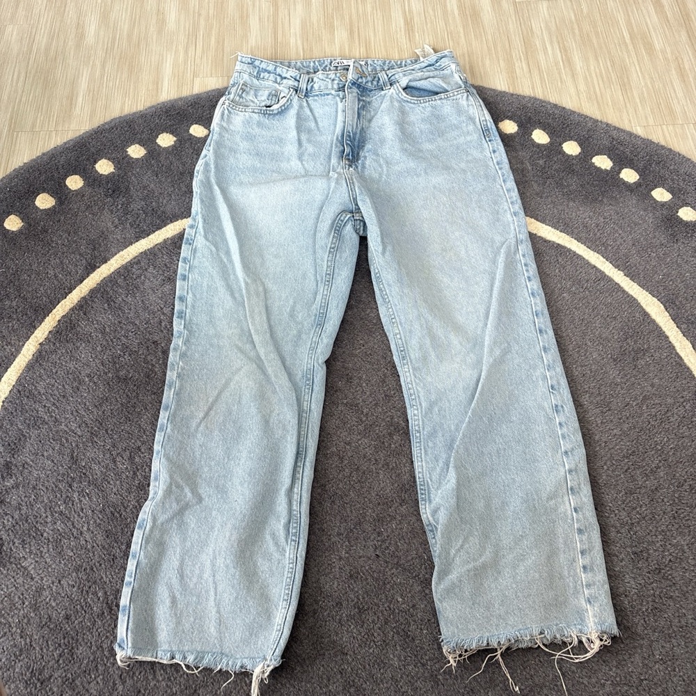 Light Blue Frayed Hem Jeans